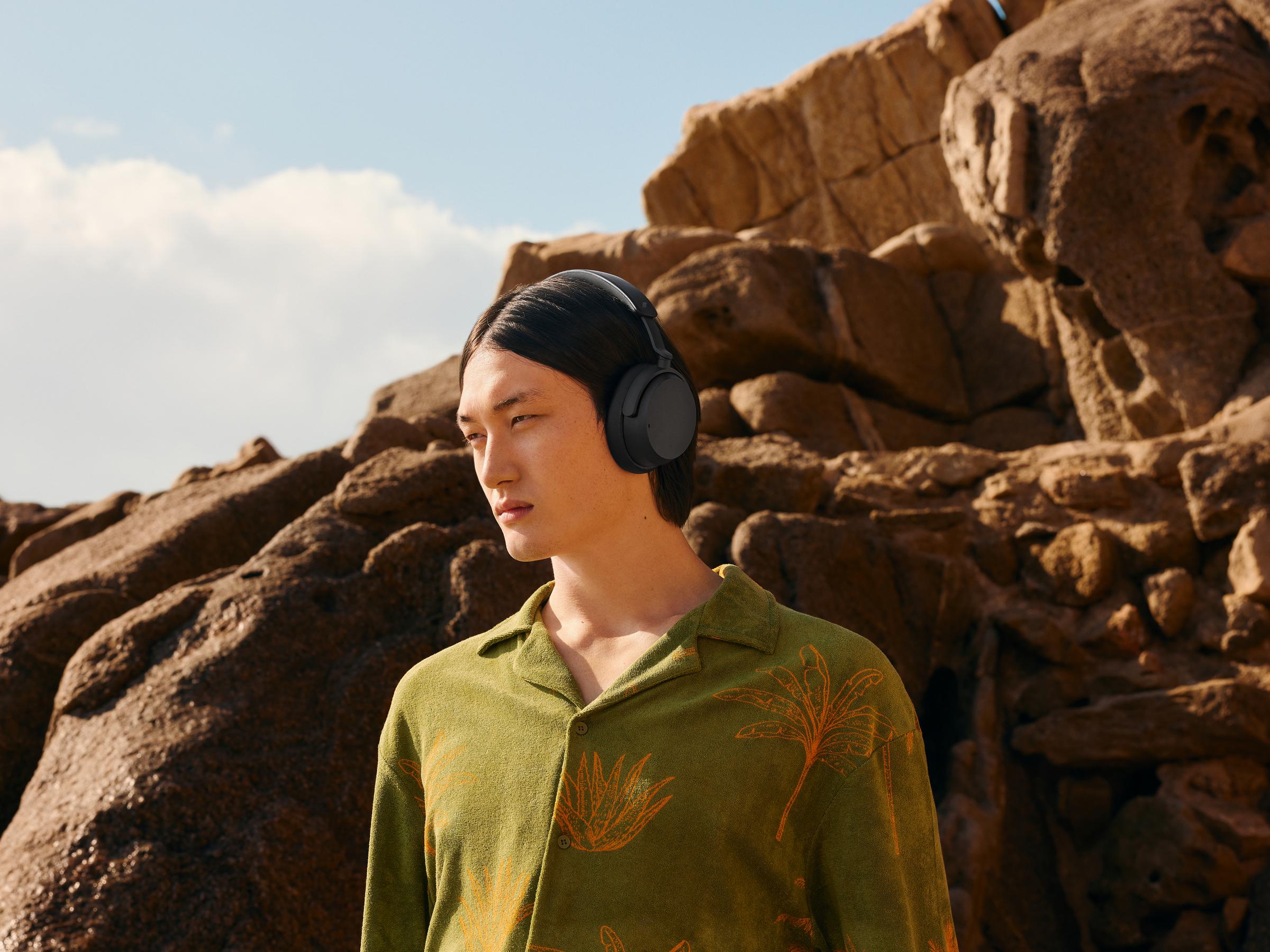 ACCENTUM 黑色生活系列 1